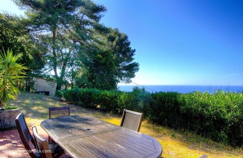 Santa-Reparata-di-Balagna Apartment | "Chênes verts" (max 5 pers.)vue mer-plage & mer à 1.5km sur prop. fermée-Pkg
