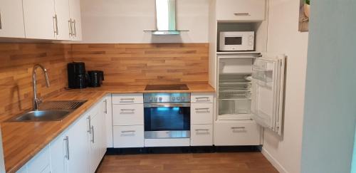 Bruck an der Grossglocknerstrasse Apartment | Chalet Charlotte Apartments