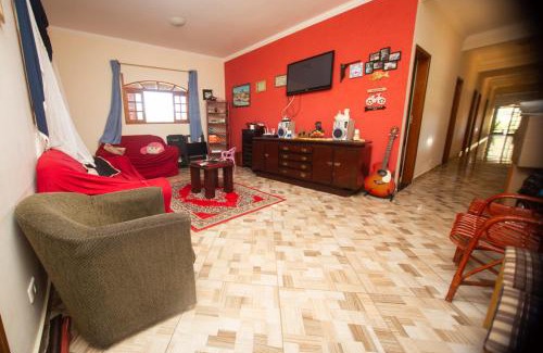 Pouso Alegre House | Chacara confortavel c piscina e lazer - ExtremaMG