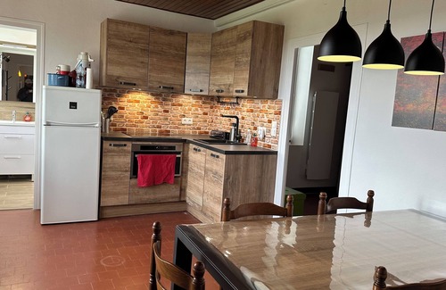 Chateau-Chinon House | CHAINTRE LA VALLEE