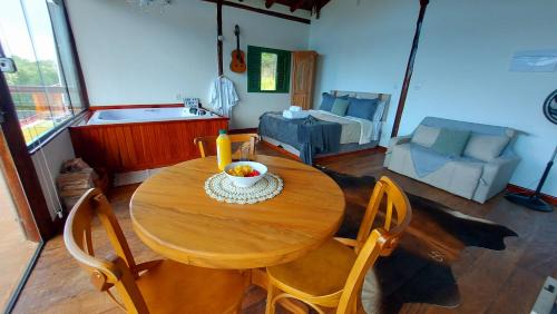Campos do Jordao House | Chalé Luz do Luar Romantismo e uma linda vista