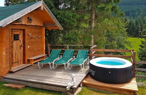 Sankt Martin am Tennengebirge Ski Chalet | Chalet in St. Martin with Sauna & Hot Tub