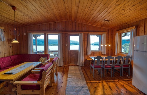 Kviteseid Cabin | Chalet 12-20 (4 Bedrooms, Sleeps 8)