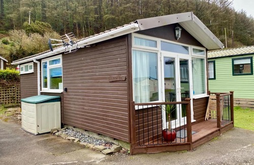 Aberystwyth Ski Chalet | Chalet 135 - Clarach Bay Holiday Village