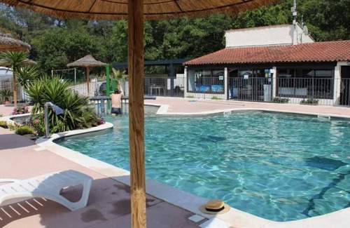 Bormes-Les-Mimosas Ski Chalet | Chalet 3 étoiles - Piscine - ccaffba
