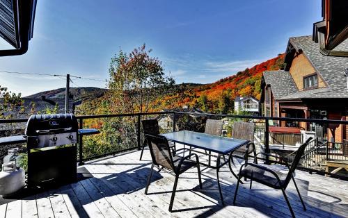 Stoneham Ski Chalet | Chalet 31 Chemin Blanc by Les Chalets Alpins