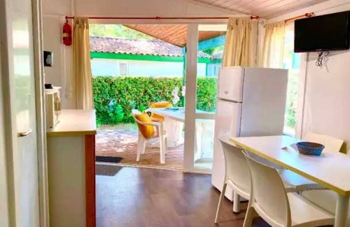 Saint-Georges-d'Oleron Ski Chalet | Chalet 5 étoiles - Piscine - eeaibd