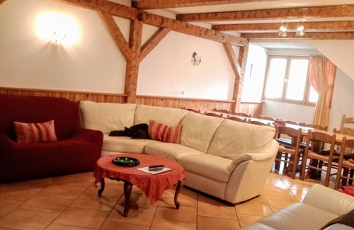 Monetier-les-Bains Ski Chalet | Chalet 7 BR, 3 Lofts, 15 Guests, Fireplace, Private Parking