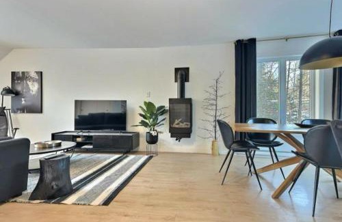 Pont-Rouge Ski Chalet | Chalet Athena Spa saunas and pools Pont-Rouge