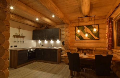 Langdorf Apartment | Chalet Auszeit (45qm) mit großer Sonnenterrasse und Sauna
