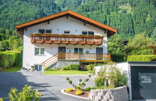 Sautens Apartment | Chalet Bernegg