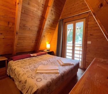 Tesero Ski Chalet | Chalet Biancaneve - Alpe Cermis Cavalese