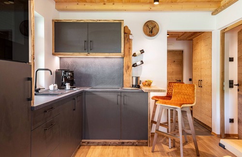 Racines Apartment | Chalet "Blosegghof Almwiese" with Mountain View, Private Terrace and Wi-Fi