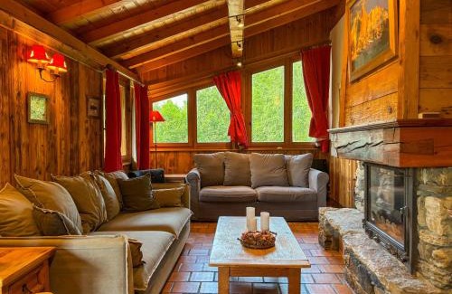 Bourg-Saint-Maurice Ski Chalet | Chalet CABOTTE Les Granges Arc 1600 Domaine Paradiski
