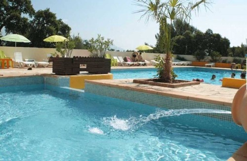 La Seyne-sur-Mer Ski Chalet | Chalet - ccagfea - Two Bedroom Chalet, Sleeps 4