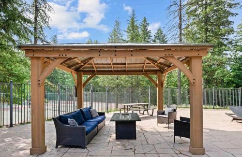 Whitefish Ski Chalet | Chalet Chic! Lake and Ski Access Nearby Fish Pond