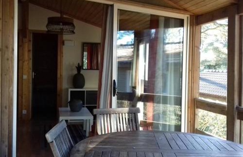 Agde Ski Chalet | Chalet climatisé avec piscine chauffée et parking dans une pinède calme - FR-1-607-64