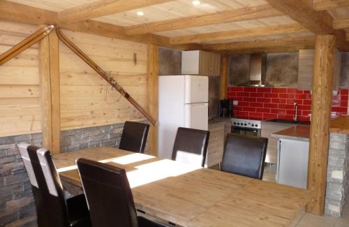 La Toussuire Ski Chalet | Chalet confortable 8 pers, skis aux pieds, 3 ch, parking, animaux admis - FR-1-417-116