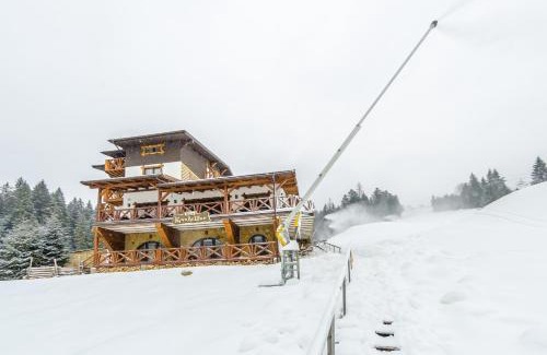 Palyanytsya Hotel | Chalet CrepDeChine Hotel