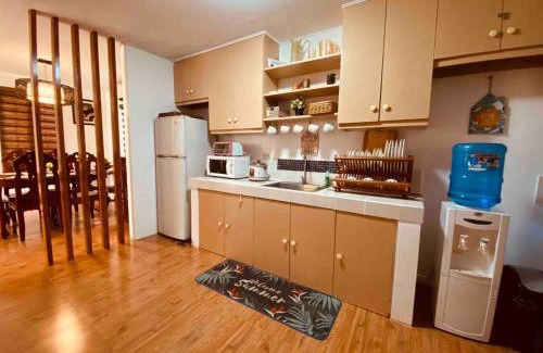 Santa Rosa House | Chalet de Laguna1 Near Enchanted Kingdom & Nuvali