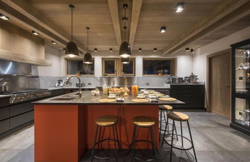 Sankt Ulrich Ski Chalet | Chalet Edelweiss Luxury in Lech