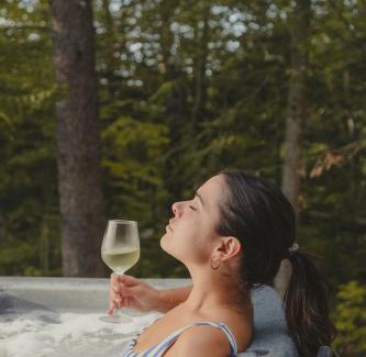 Saint Come Ski Chalet | Chalet en Montagne - Spa privé
