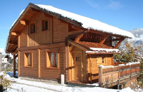 Les Allues Apartment | Chalet et studio "La Fée des Neiges"