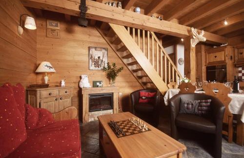 Les Allues Apartment | Chalet et studio "La Fée des Neiges"
