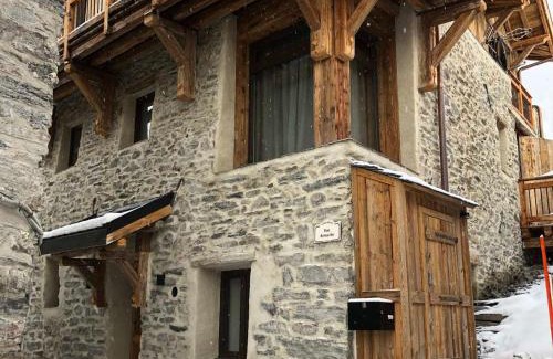 Villarabout Ski Chalet | Chalet savoyard 5 chambres avec sauna, navette gratuite et prestations haut de gamme, proche pistes - FR-1-570-8