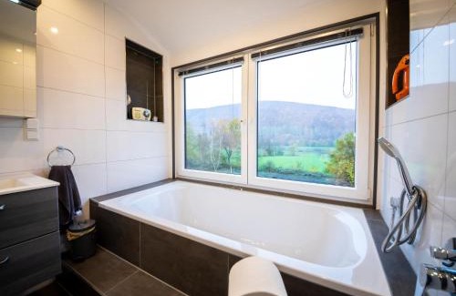 Bodenfelde Ski Chalet | Chalet Haus am Fluss by Interhome