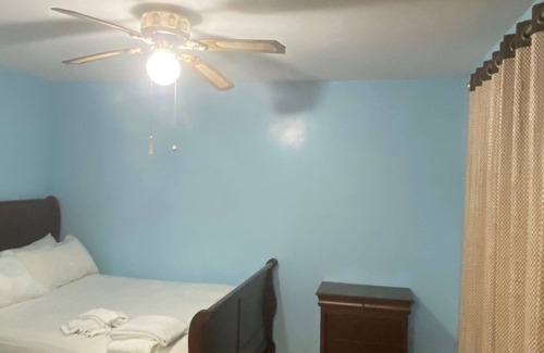 Bellmore Apartment | Chalet Home, Central Location: Nassau, Long Island NY