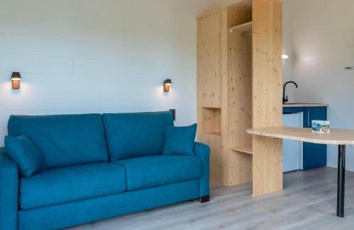 Madranges House | Chalet in Corrèze by Lake Meyrignac