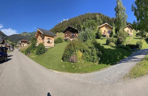 Notre-Dame-de-Bellecombe Ski Chalet | Chalet in Notre-Dame near Ski Lift