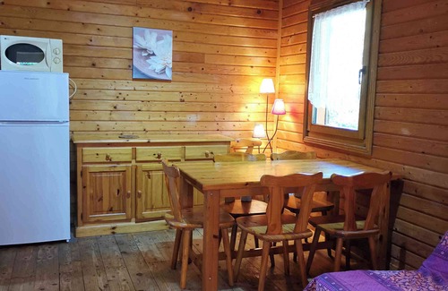 Darbres Ski Chalet | chalet in the nature with swimming-pool and playground
