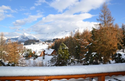 La Joue du Loup Ski Chalet | CHALET INDIVIDUEL Sylvaine ski resort mountain La Joue du Loup Hautes Alpes