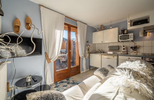 Thones Ski Chalet | Chalet Iris with jacuzzi in chalet in the heart of the Thônes Valley