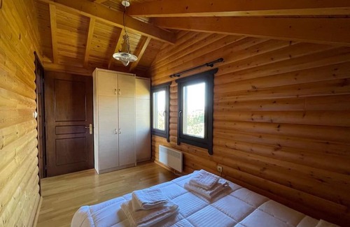 Zitsa Ski Chalet | Chalet Klimatia - Όμορφη ξύλινη μεζονέτα με τζάκι