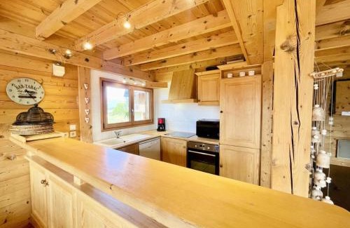Crest-Voland Ski Chalet | Chalet Le Buset - Grand chalet proche des pistes et du centre du village MAE-3044