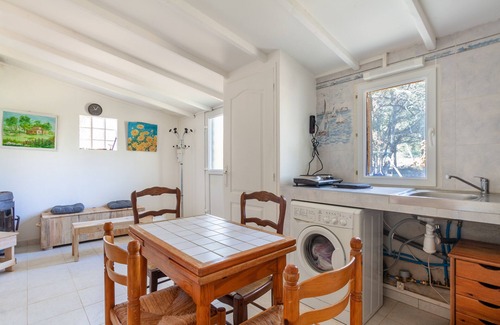 Peyrolles-en-Provence Ski Chalet | Chalet 'Les Collins Du Sud' with Mountain View, Private Terrace and Wi-Fi