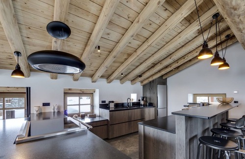 Le Fornet Ski Chalet | Chalet Loup - luxury 5 bedroom chalet in Le Fornet
