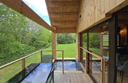 Domme House | Chalet Médiéval à Domme avec Spa et Parking - FR-1-616-479