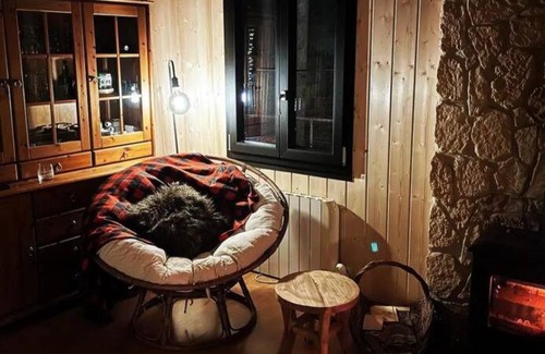 Grandham Ski Chalet | Chalet midden in een bos