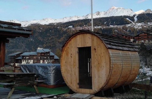 Montchavin Ski Chalet | Chalet Mont Blanc, warm and traditional in the heart of Paradiski