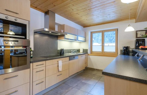 Viehhofen Ski Chalet | Chalet Peter