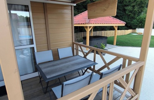 Saint-Gervais Ski Chalet | Chalet "pied aigu" At the foot of the Vercors, mountains and hiking. Pets allowed