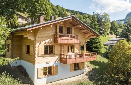 La Clusaz Ski Chalet | Chalet rénové 2020 pour 8 pers., proche pistes et village, garage, WIFI – La Clusaz - FR-1-304-262