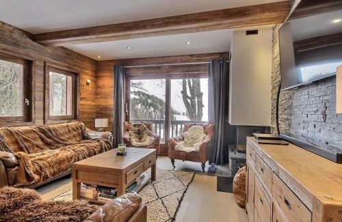 Plagne Centre Ski Chalet | Chalet rénové au pied des pistes avec balcon et cheminée - FR-1-455-231