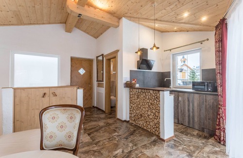 Fieberbrunn Ski Chalet | Chalet 'Resort Hanni Chalet Schlößl' with Mountain View, Terrace & Wi-Fi