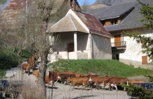 Saint-Jean-d'Arves Ski Chalet | Chalet - St Jean D'Arves