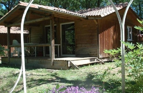 Saint-Cirq-Lapopie Ski Chalet | CHALET TAHOE 3